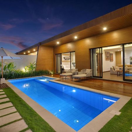 The Claremont Luxury Villas سمينياك المظهر الخارجي الصورة