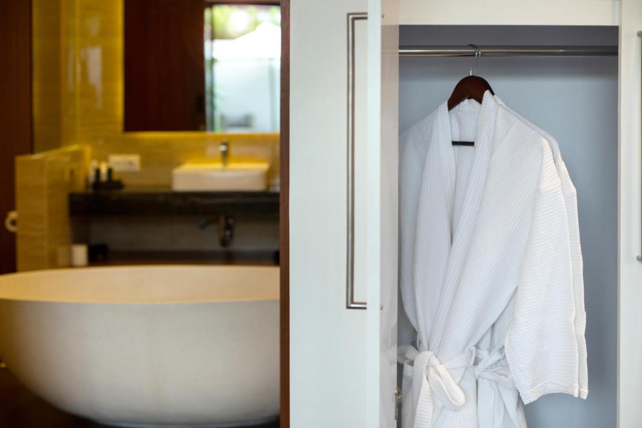 The Claremont Luxury Villas سمينياك المظهر الخارجي الصورة