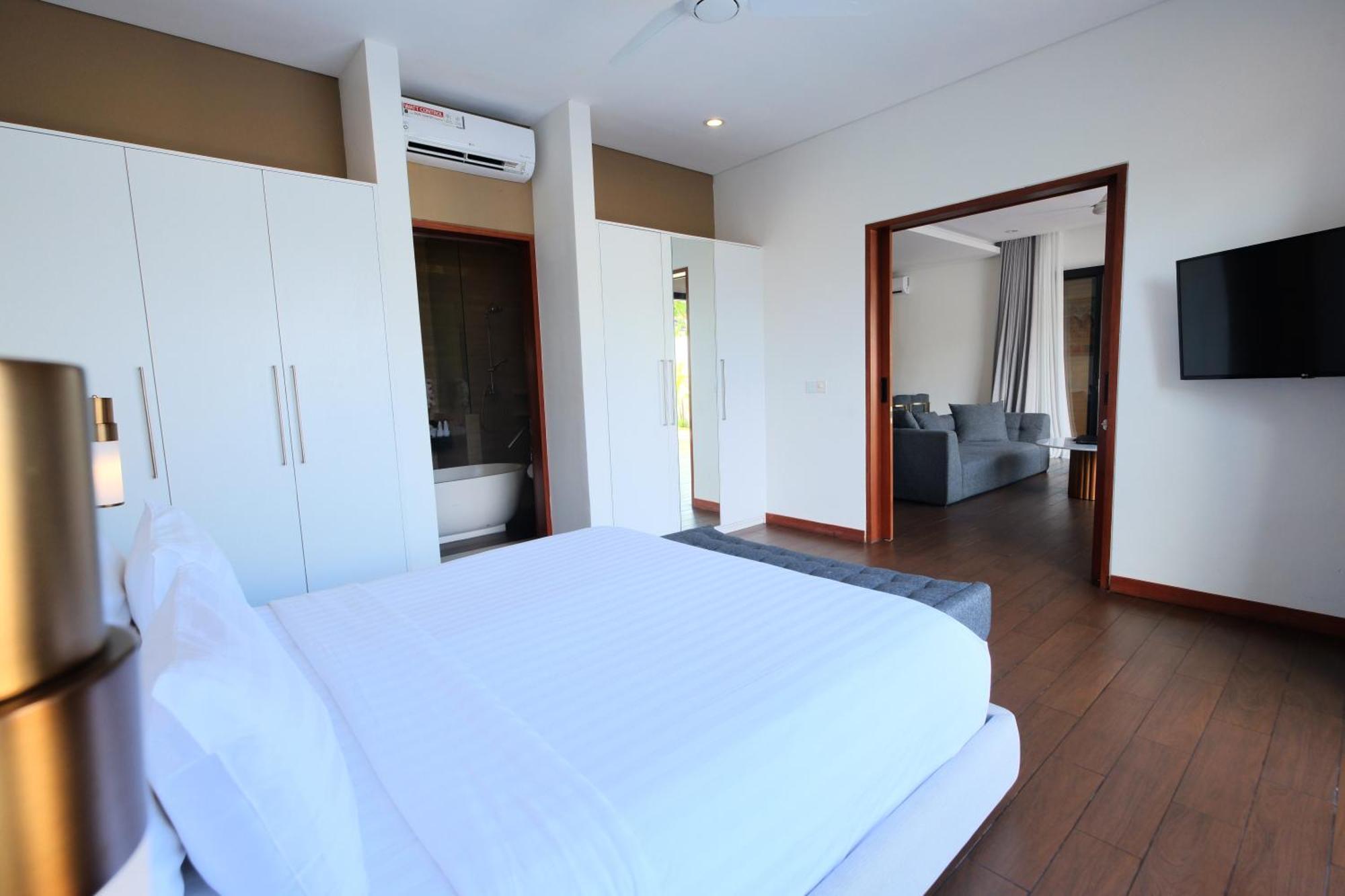The Claremont Luxury Villas سمينياك المظهر الخارجي الصورة